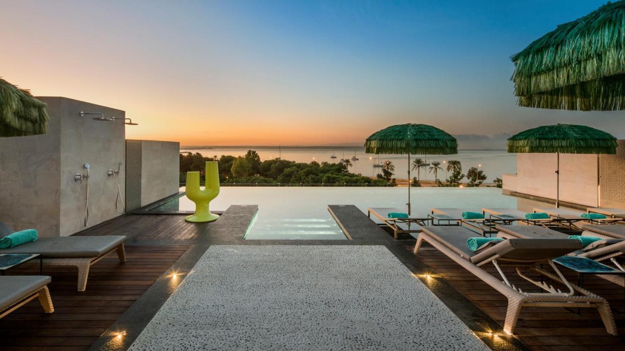 El Llorenc Parc De La Mar - Adults Only Πάλμα ντε Μαγιόρκα Εξωτερικό φωτογραφία The hotel's rooftop pool